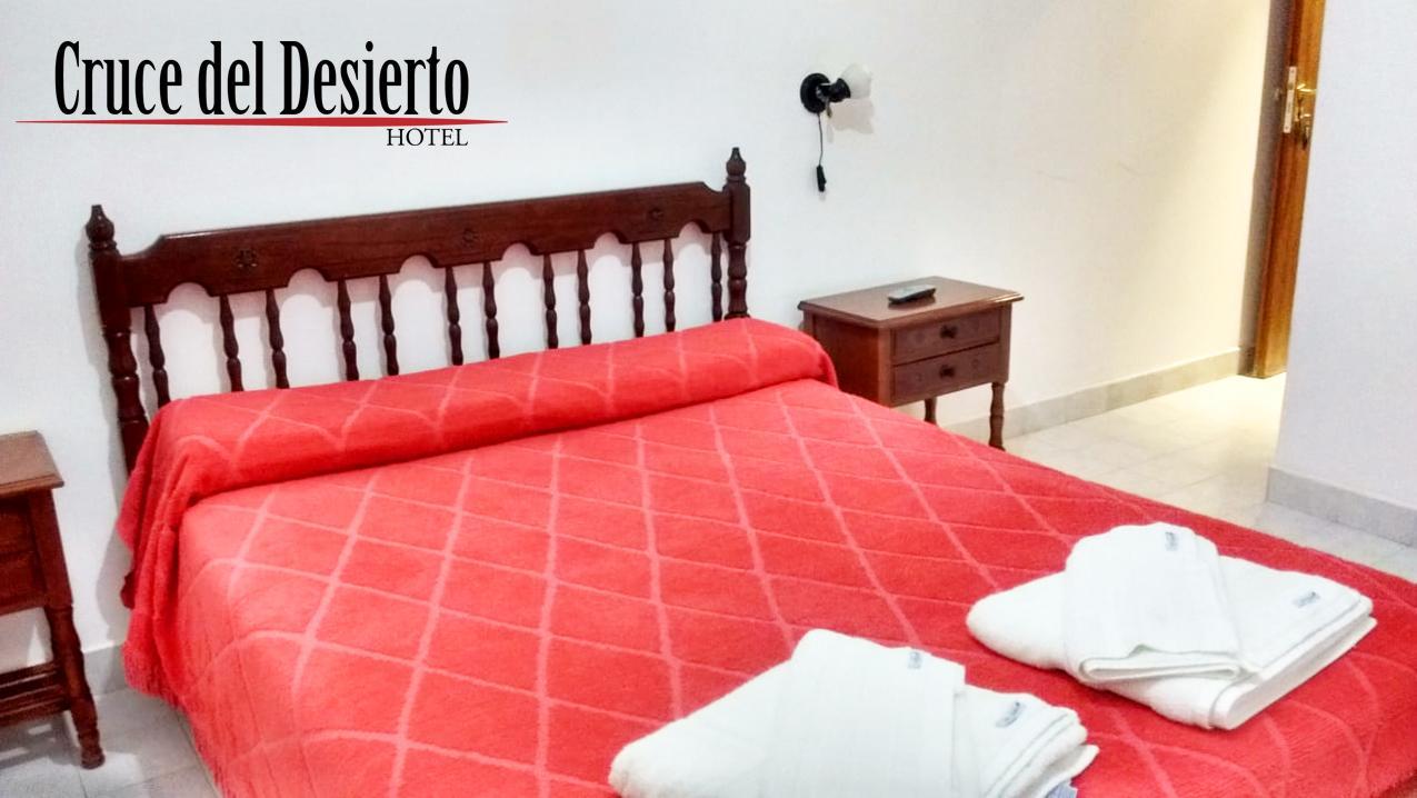 Hotel Cruce Del Desierto Veinticinco de Mayo  ภายนอก รูปภาพ