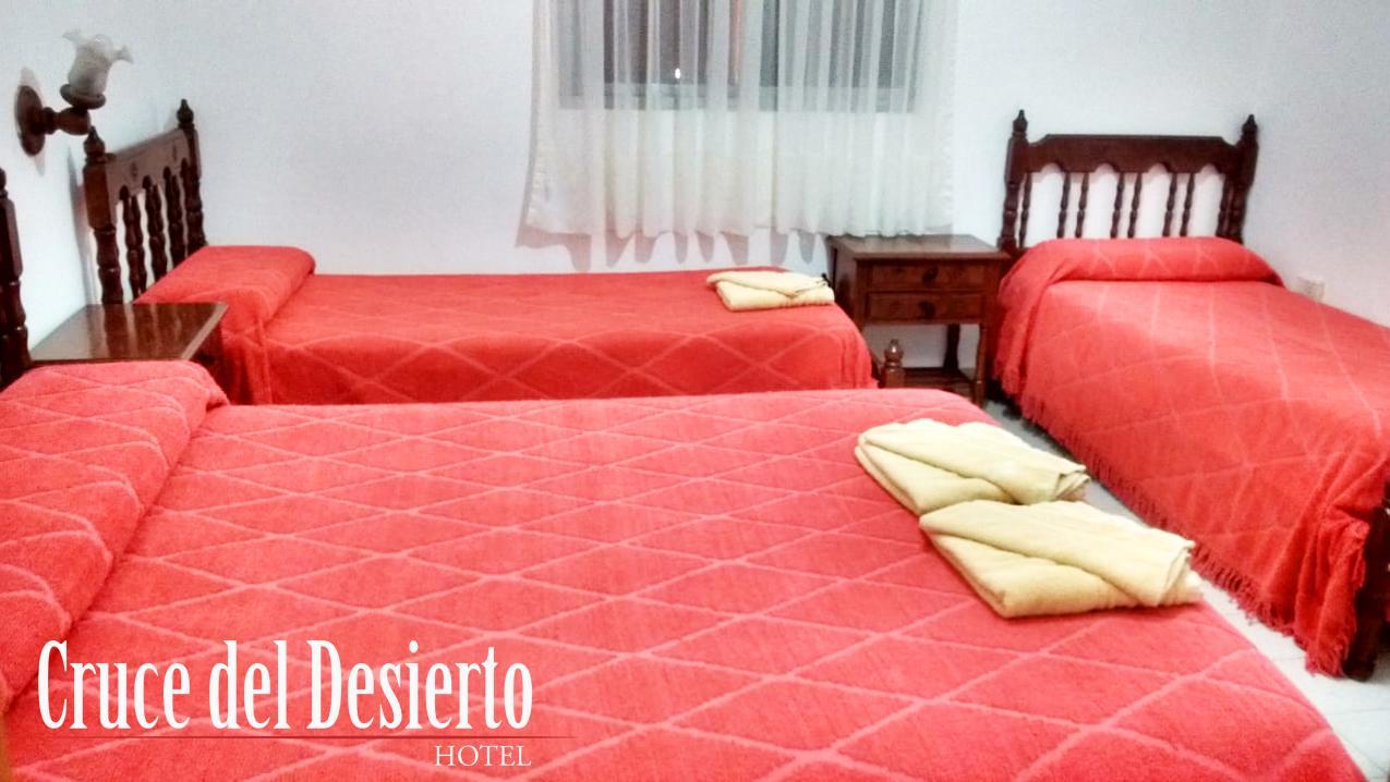 Hotel Cruce Del Desierto Veinticinco de Mayo  ภายนอก รูปภาพ